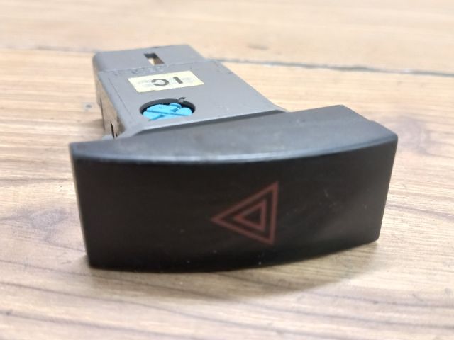 bontott CHEVROLET LACETTI Vészvillogó Kapcsoló