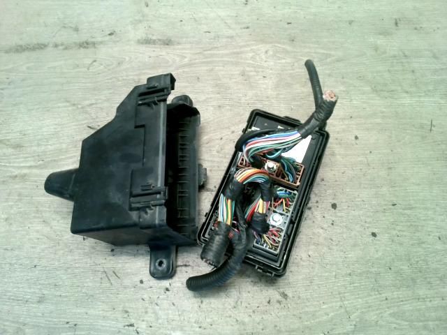 bontott CHEVROLET MATIZ Biztosítéktábla Motortér