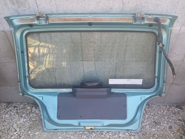 bontott CHEVROLET MATIZ Csomagtérajtó (Részeivel)