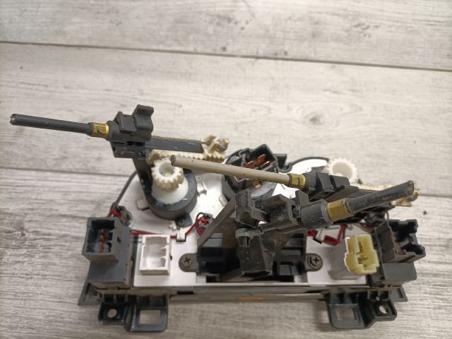 bontott CHEVROLET MATIZ Fűtéskapcsoló (manuális klímás)