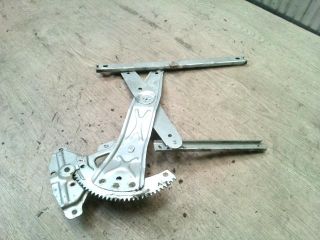 bontott CHEVROLET MATIZ Jobb hátsó Ablakemelő Szerkezet (Mechanikus)