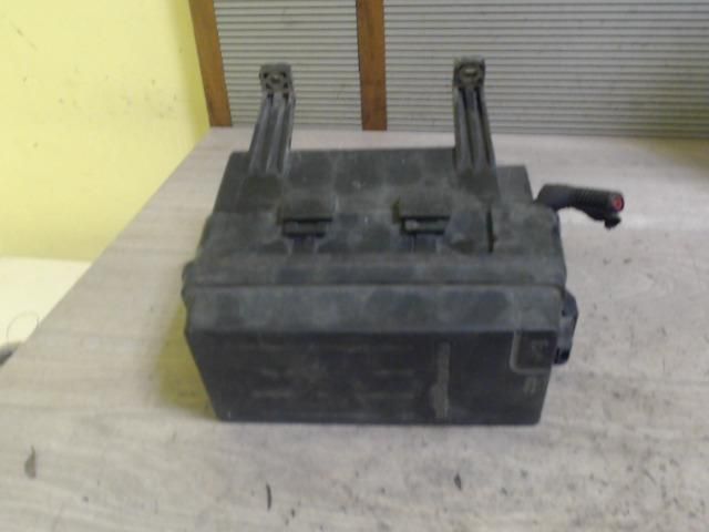 bontott CHEVROLET NUBIRA Biztosítéktábla Motortér