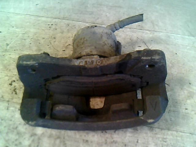 bontott CHEVROLET NUBIRA Jobb első Féknyereg Munkahengerrel