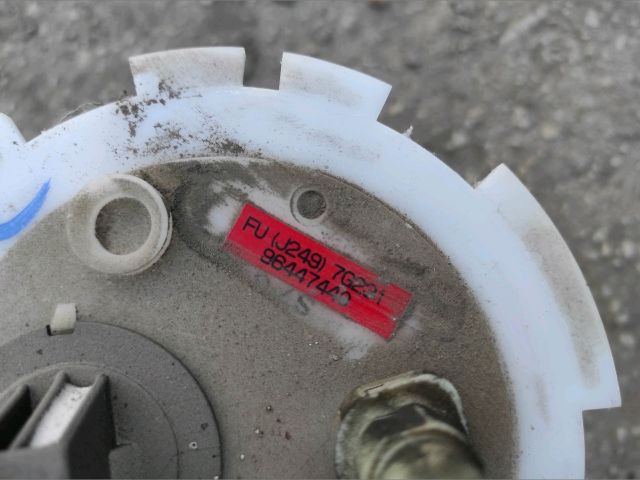 bontott CHEVROLET NUBIRA Üzemanyag Szivattyú