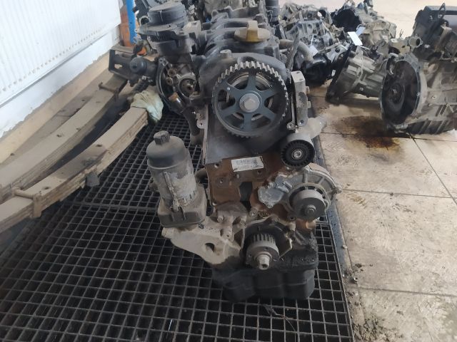 bontott CHEVROLET NUBIRA Motor (Fűzött blokk hengerfejjel)