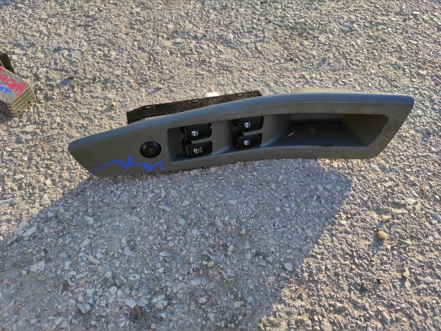 bontott CHEVROLET NUBIRA Ablakemelő Kapcsoló Négyes / Kettes