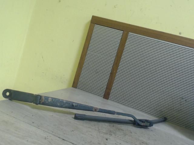 bontott CHEVROLET NUBIRA Bal első Ablaktörlő Kar