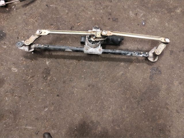 bontott CHEVROLET NUBIRA Első Ablaktörlő Szerkezet Motorral