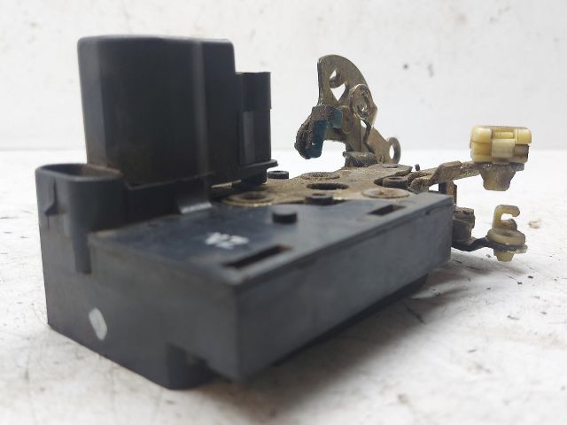 bontott CHEVROLET NUBIRA Jobb első Ajtózár