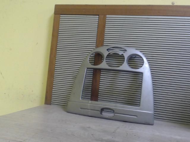 bontott CHEVROLET NUBIRA Középkonzol Keret