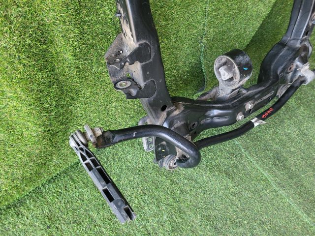 bontott CHEVROLET ORLANDO Első Bölcső