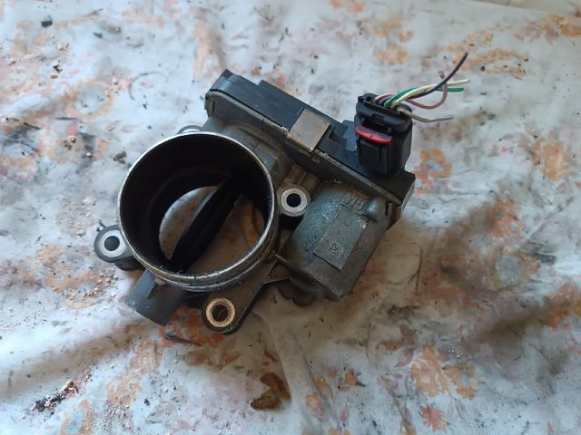 bontott CHEVROLET ORLANDO Fojtószelep (Elektromos)