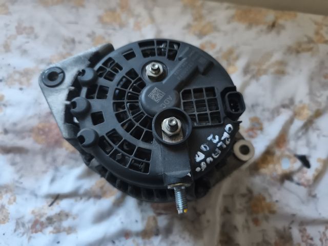 bontott CHEVROLET ORLANDO Generátor