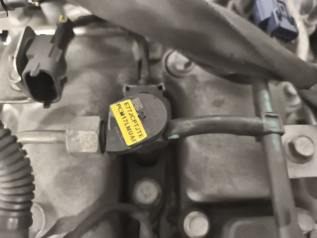 bontott CHEVROLET ORLANDO Porlasztó (1 db)