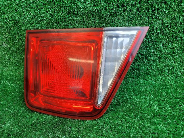 bontott CHEVROLET ORLANDO Bal Belső Hátsó Lámpa