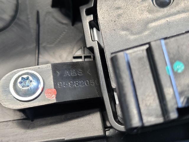 bontott CHEVROLET ORLANDO Bal első Ajtó Kárpit