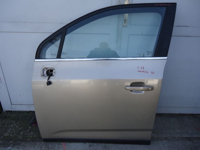 bontott CHEVROLET ORLANDO Bal első Ajtó (Részeivel)