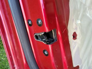 bontott CHEVROLET ORLANDO Bal első Ajtó (Részeivel)