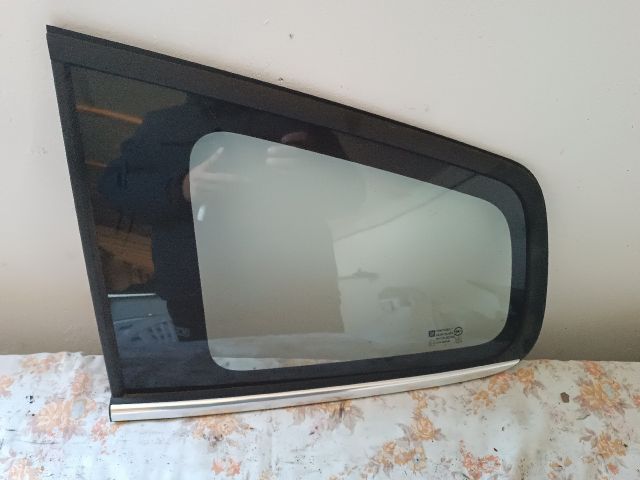 bontott CHEVROLET ORLANDO Bal hátsó Ablak