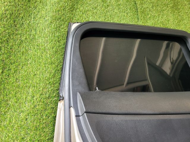 bontott CHEVROLET ORLANDO Bal hátsó Ajtó (Részeivel)