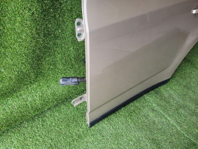 bontott CHEVROLET ORLANDO Bal hátsó Ajtó (Részeivel)