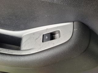 bontott CHEVROLET ORLANDO Bal hátsó Ajtó (Részeivel)