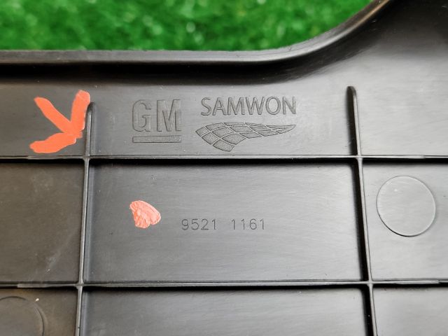 bontott CHEVROLET ORLANDO Bal hátsó Belső Küszöb Burkolat