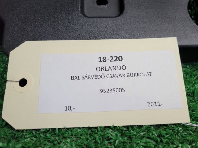 bontott CHEVROLET ORLANDO Bal Sárvédő Csavar Burkolat