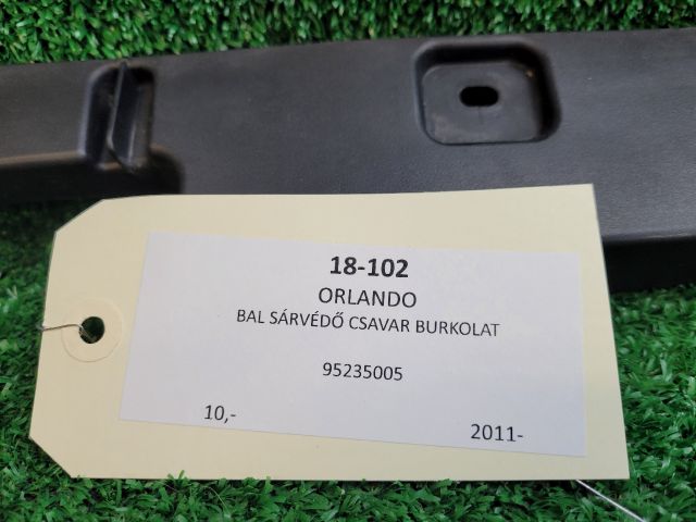 bontott CHEVROLET ORLANDO Bal Sárvédő Csavar Burkolat