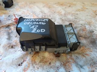 bontott CHEVROLET ORLANDO Biztosítéktábla Doboz