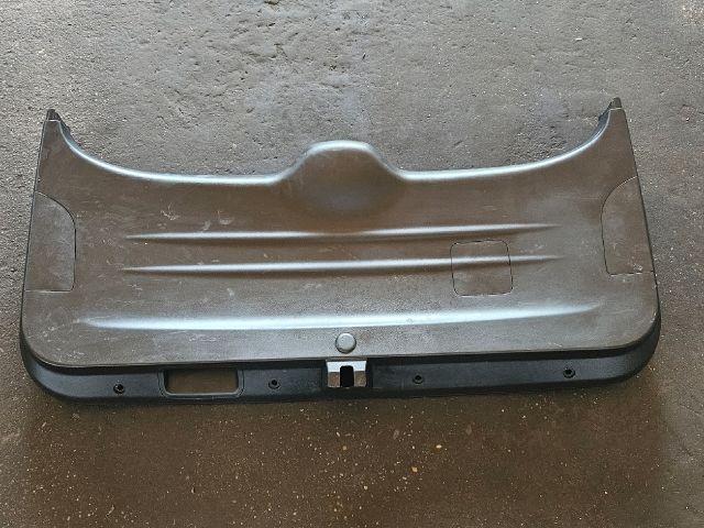 bontott CHEVROLET ORLANDO Csomagtérajtó Burkolat (Részeivel)