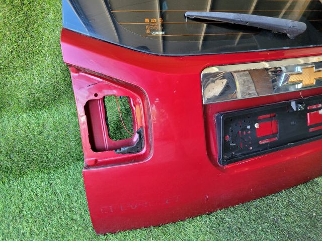 bontott CHEVROLET ORLANDO Csomagtérajtó (Részeivel)