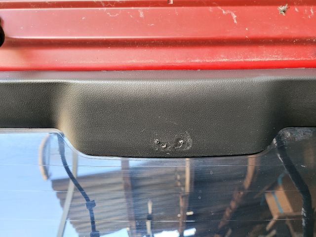 bontott CHEVROLET ORLANDO Csomagtérajtó (Részeivel)