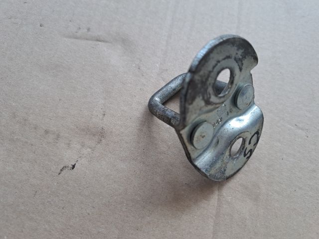 bontott CHEVROLET ORLANDO Csomagtérajtó Ütköző