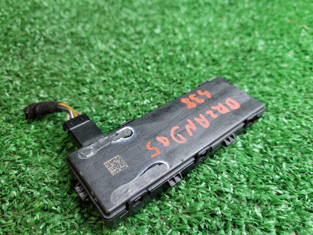 bontott CHEVROLET ORLANDO Elektronika (Magában)