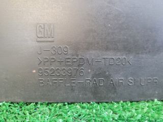 bontott CHEVROLET ORLANDO Felső Hűtő Légterelő