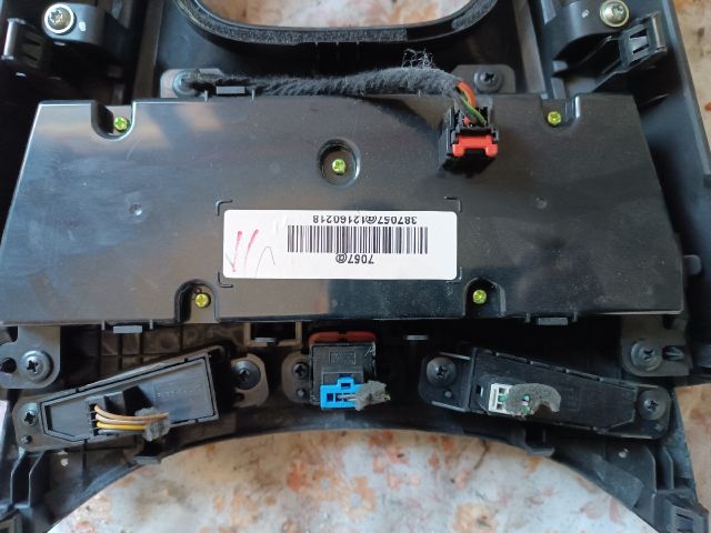 bontott CHEVROLET ORLANDO Fűtéskapcsoló (digit klímás)