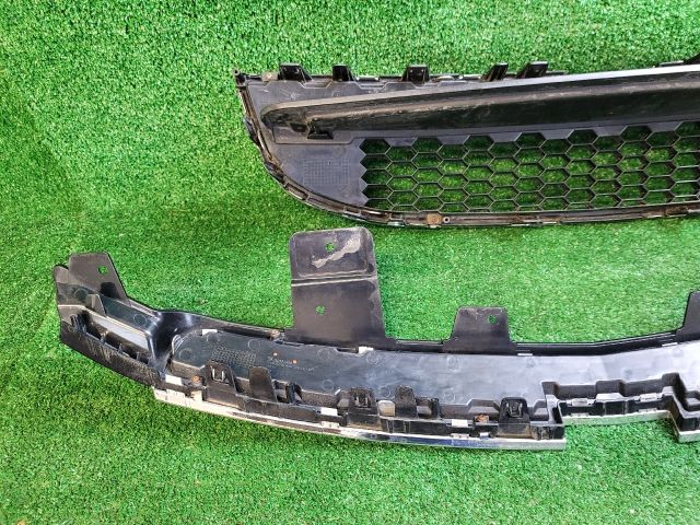 bontott CHEVROLET ORLANDO Hűtőrács