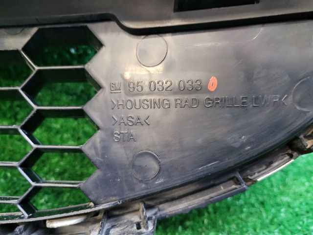 bontott CHEVROLET ORLANDO Hűtőrács