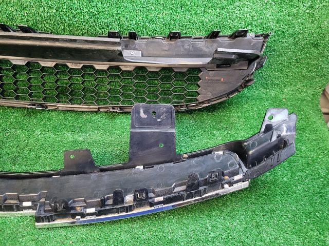 bontott CHEVROLET ORLANDO Hűtőrács