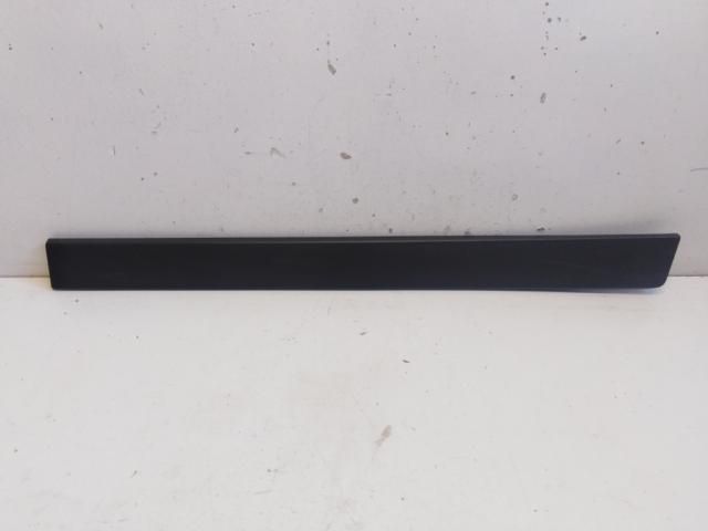 bontott CHEVROLET ORLANDO Jobb első Ajtó Díszléc