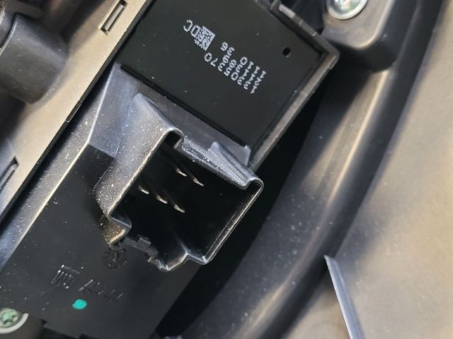 bontott CHEVROLET ORLANDO Jobb első Ajtó Kárpit