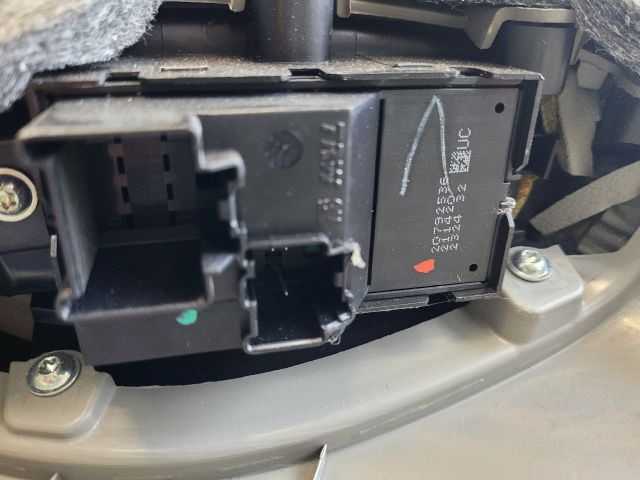 bontott CHEVROLET ORLANDO Jobb első Ajtó Kárpit