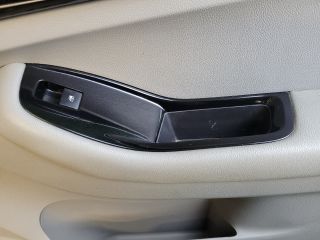 bontott CHEVROLET ORLANDO Jobb első Ajtó Kárpit