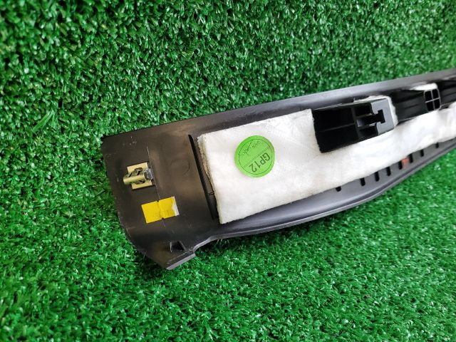 bontott CHEVROLET ORLANDO Jobb hátsó Belső Küszöb Burkolat