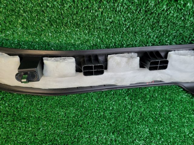 bontott CHEVROLET ORLANDO Jobb hátsó Belső Küszöb Burkolat