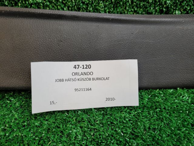 bontott CHEVROLET ORLANDO Jobb hátsó Belső Küszöb Burkolat