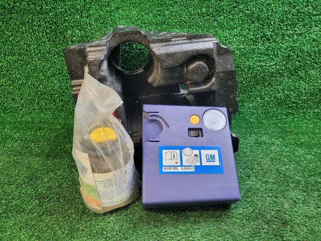 bontott CHEVROLET ORLANDO Jobb hátsó Tároló Rekesz