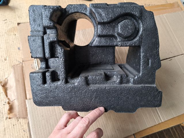 bontott CHEVROLET ORLANDO Jobb hátsó Tároló Rekesz