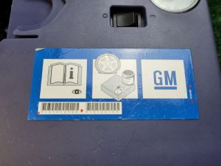 bontott CHEVROLET ORLANDO Jobb hátsó Tároló Rekesz